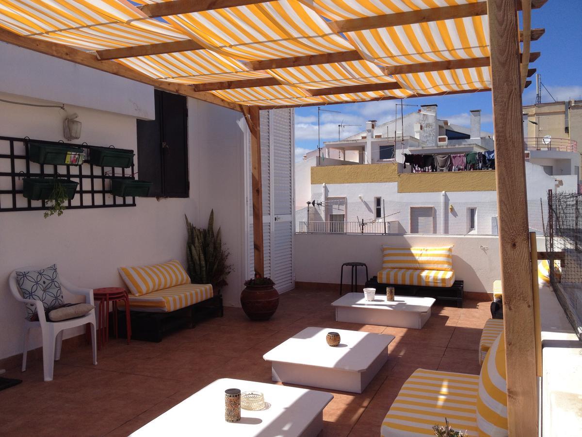 Sol A Sol Hostel Lagos Exterior foto